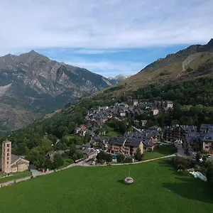 Con Terraza Y Vistas Panorámicas En Estación